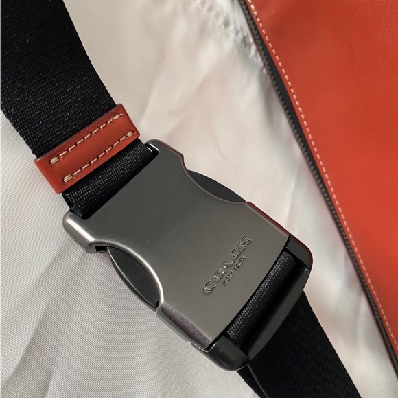 Coach X Peanuts Warren Belt Bag In Signature Canvas With Patches - Picture 10 of 10